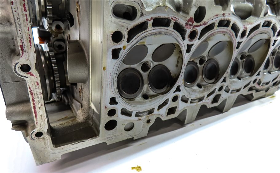 Thumbnail 7: 2015-2018 AUDI A8 (D4 4H) 4.0L ENGINE LEFT DRIVER CYLINDER HEAD