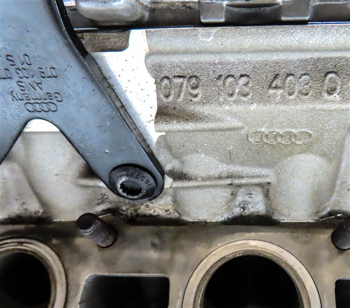 Thumbnail 8: 2015-2018 AUDI A8 (D4 4H) 4.0L ENGINE LEFT DRIVER CYLINDER HEAD