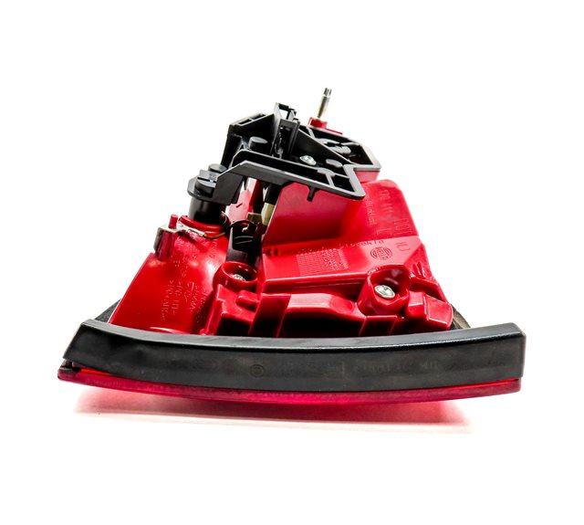 Thumbnail 7: 10-12 AUDI A4 S4 (B8 8K) REAR LEFT DRIVER INNER TRUNK TAILLIGHT LIGHT LAMP LED