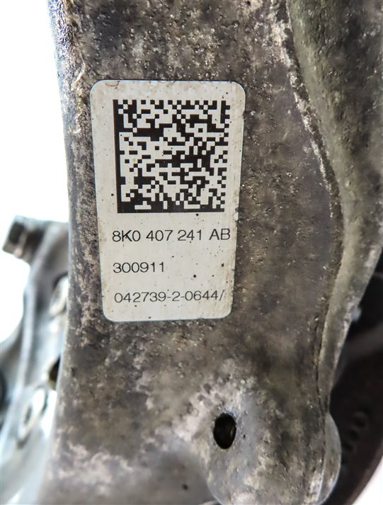 Thumbnail 9: 10-16 AUDI A4 S4 A5 S5 Q5 (B8 8K 8T 8R) FRONT LEFT DRIVER SPINDLE KNUCKLE HUB