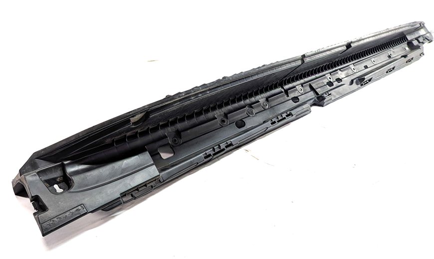 13-19 MERCEDES GL GLS CLASS (X166) LEFT DRIVER SIDE RUNNING BOARD MOUNT BRACKET