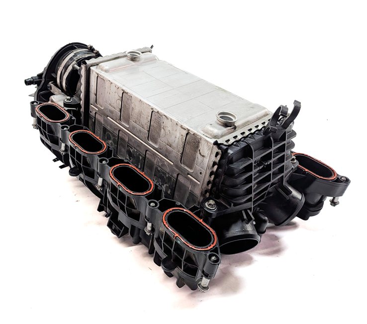 Thumbnail 4: 11-20 MERCEDES E GL ML S W212 W166 W221 X166 4.6L INTAKE MANIFOLD w/ INTERCOOLER