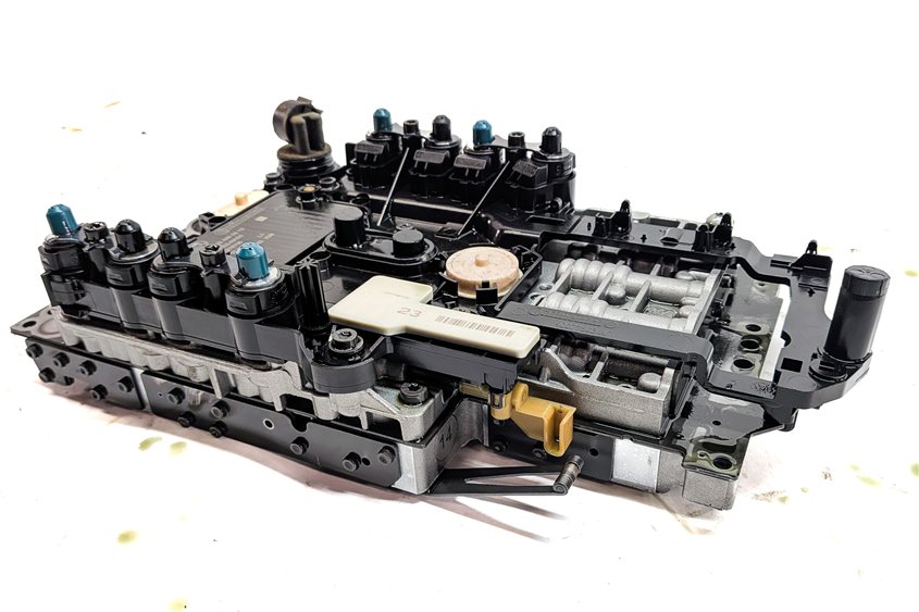 Thumbnail 6: 13 MERCEDES GL ML W166 X166 722.9 AUTO TRANSMISSION VALVE BODY w/CONDUCTOR PLATE