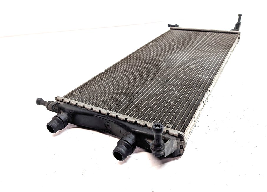 Thumbnail 7: 2013 MERCEDES GL550 (X166) 4.6L 278.928 ENGINE AUXILIARY WATER COOLANT RADIATOR