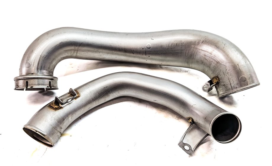 Thumbnail 2: 2013 MERCEDES GL550 (X166) 4.6L 278.928 RIGHT ENGINE AIR INTAKE HOSE PIPE SET/2
