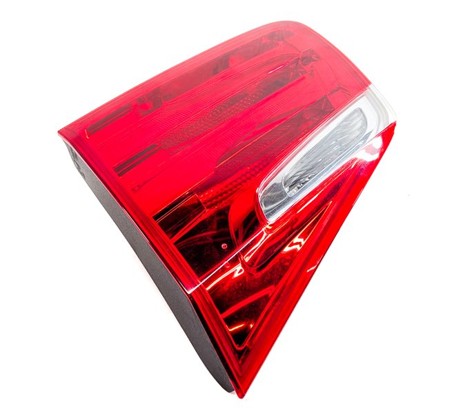 Thumbnail 1: 13-16 MERCEDES GL350 GL450 GL550 (X166) REAR RIGHT INNER TAILLIGHT LIGHT LAMP