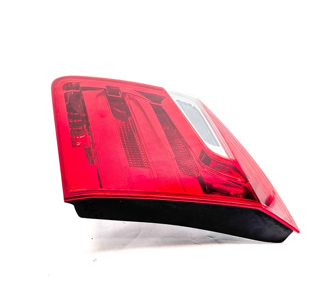 Thumbnail 4: 13-16 MERCEDES GL350 GL450 GL550 (X166) REAR RIGHT INNER TAILLIGHT LIGHT LAMP