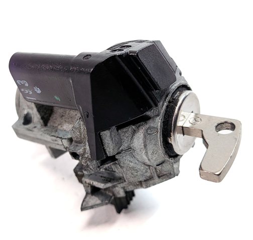 Thumbnail 3: 2013 MERCEDES GL550 (X166) FRONT LEFT DRIVER DOOR HANDLE LOCK CYLINDER w/ KEY