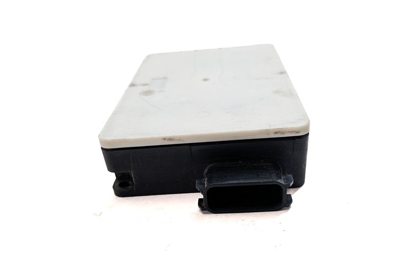 Thumbnail 2: 2013 MERCEDES GL550 (X166) REAR DRIVER ASSIST BLIND SPOT RADAR SENSOR MODULE