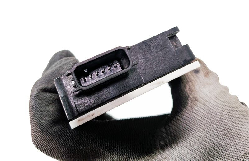Thumbnail 5: 2013 MERCEDES GL550 (X166) REAR DRIVER ASSIST BLIND SPOT RADAR SENSOR MODULE