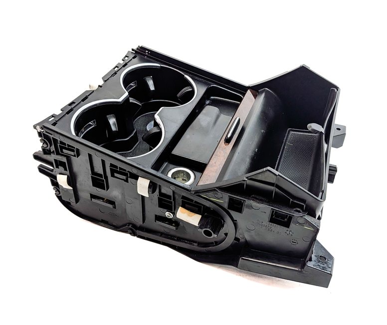 Thumbnail 3: 2013 MERCEDES GL550 (X166) CENTER CONSOLE CUPHOLDER w/ ASHTRAY 12V POWER SOCKET