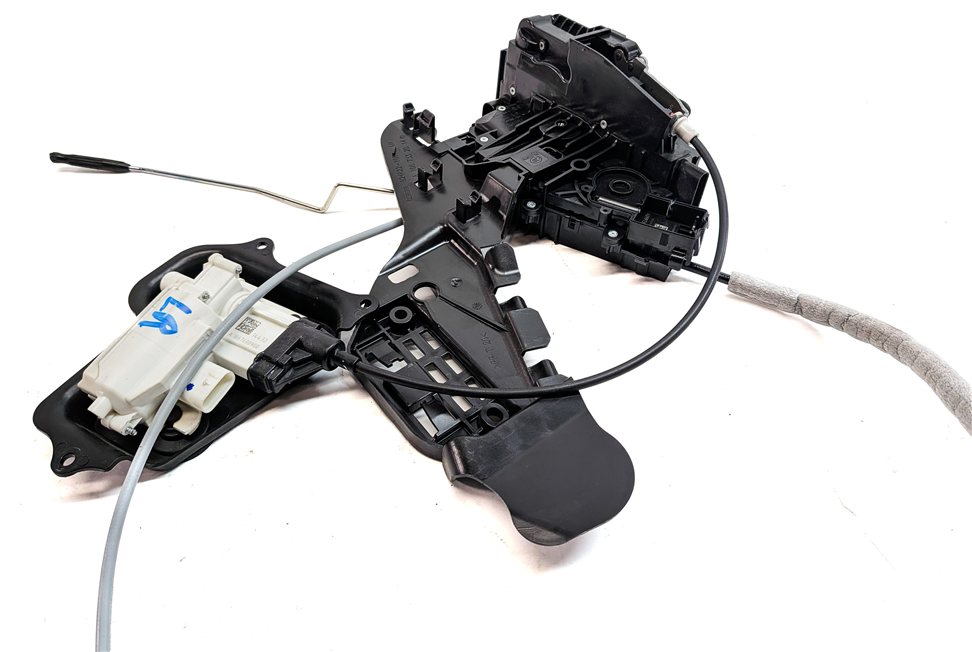 Thumbnail 3: 13-15 MERCEDES GL CLASS (X166) REAR LEFT LOCK LATCH ACTUATOR w/ SOFT CLOSE MOTOR