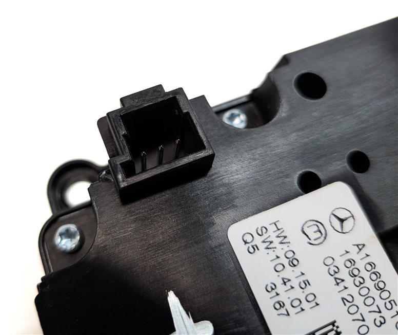 Thumbnail 6: 2013 MERCEDES GL550 (X166) SUSPENSION HEIGHT HILL DESCENT CONTROL SWITCH PANEL