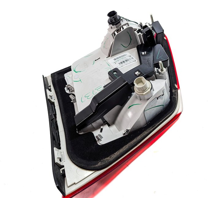 Thumbnail 6: 13-16 MERCEDES GL350 GL450 GL550 (X166) LEFT DRIVER INNER TAILLIGHT LIGHT LAMP