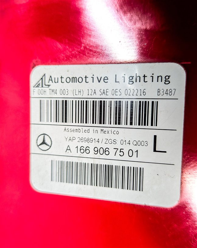 Thumbnail 9: 13-16 MERCEDES GL (X166) REAR LEFT DRIVER OUTER TAILLIGHT BRAKE LIGHT LAMP