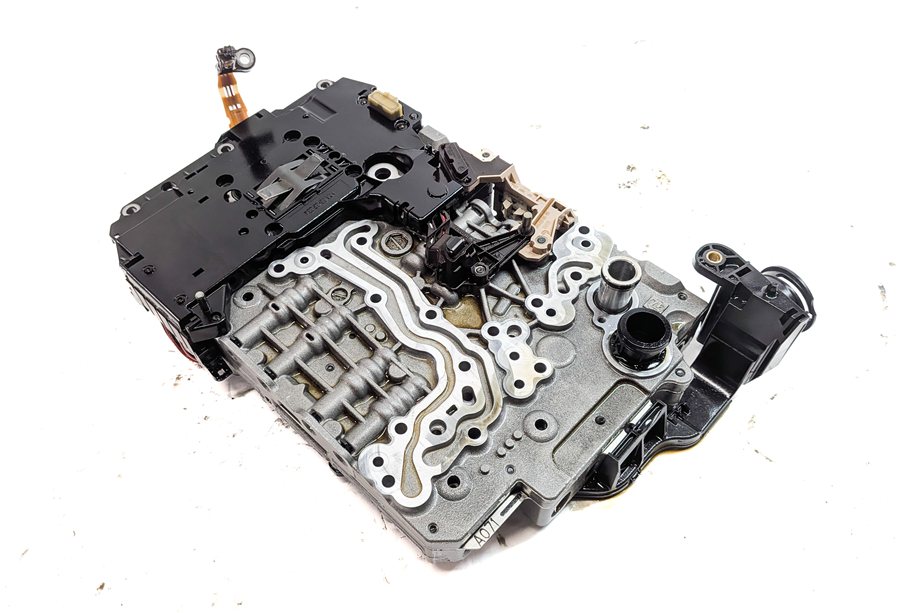 Thumbnail 2: 2013-2017 AUDI Q5 (B8 8R) AWD 2.0L 8spd NTB AUTOMATIC TRANSMISSION VALVE BODY