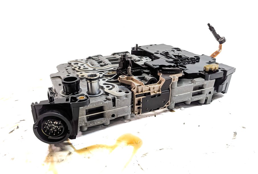 Thumbnail 4: 2013-2017 AUDI Q5 (B8 8R) AWD 2.0L 8spd NTB AUTOMATIC TRANSMISSION VALVE BODY