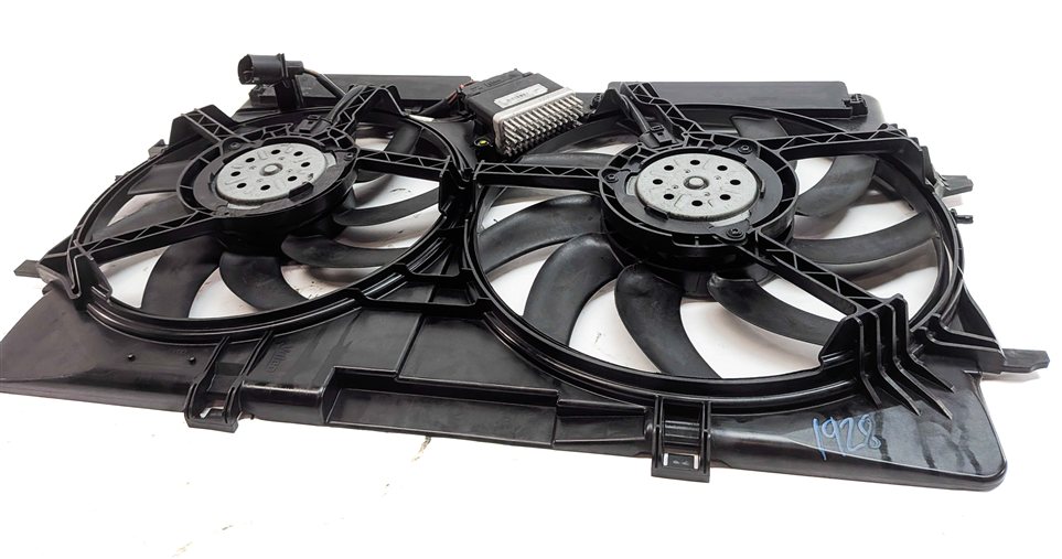 Thumbnail 7: 09-17 AUDI A4 A5 Q5 S4 (B8 8T 8R) 2.0L 3.0L 3.2L RADIATOR COOLING FAN w/ SHROUD
