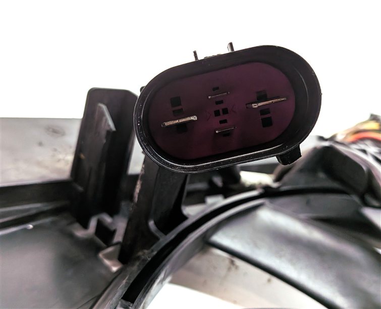 Thumbnail 8: 09-17 AUDI A4 A5 Q5 S4 (B8 8T 8R) 2.0L 3.0L 3.2L RADIATOR COOLING FAN w/ SHROUD