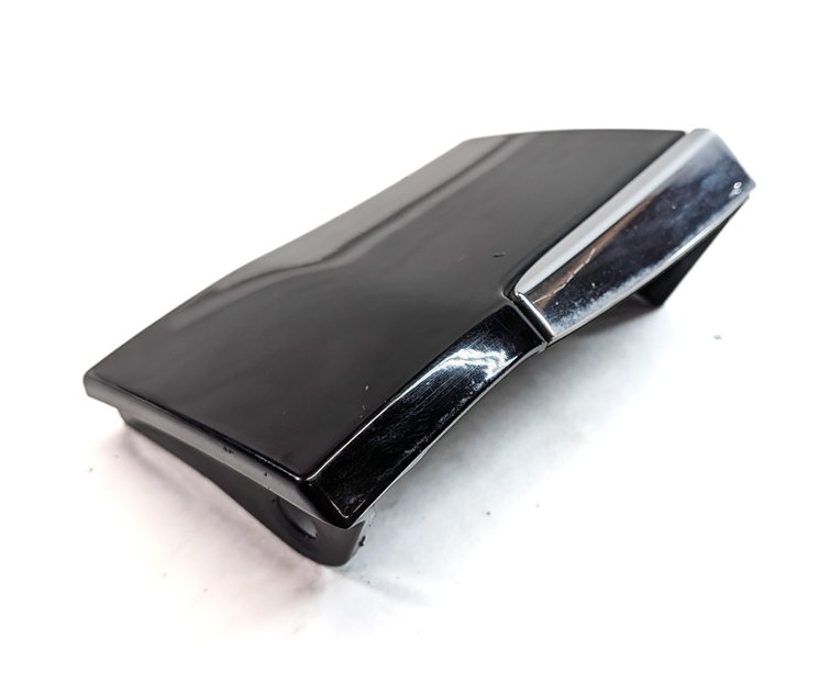 Thumbnail 4: 2013 AUDI Q5 (B8 8R) FRONT RIGHT PASSENGER LOWER FENDER TRIM MOULDING (Black)