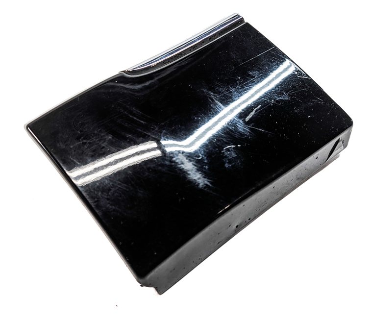 2013 AUDI Q5 (B8 8R) FRONT LEFT DRIVER LOWER FENDER TRIM MOULDING (Black)