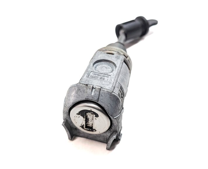 Thumbnail 6: 13 AUDI Q5 (B8 8R) 2.0L (CPMA) SPEEDOMETER ECM BCM IMMOBILIZER MODULE KEY SET/9
