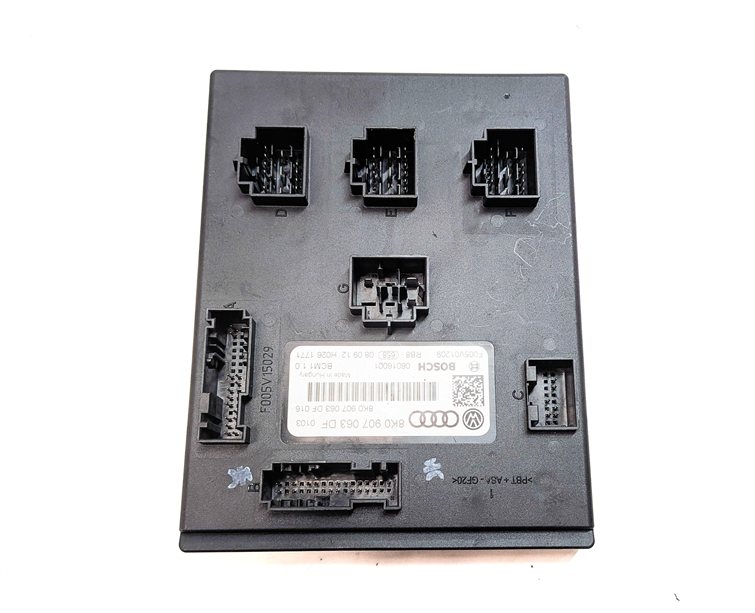 Thumbnail 9: 13 AUDI Q5 (B8 8R) 2.0L (CPMA) SPEEDOMETER ECM BCM IMMOBILIZER MODULE KEY SET/9
