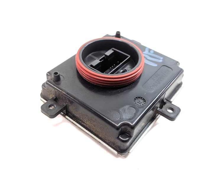 Thumbnail 3: 2013 AUDI Q5 (B8 8R) FRONT RIGHT PASSENGER LED DRL LIGHT CONTROL MODULE