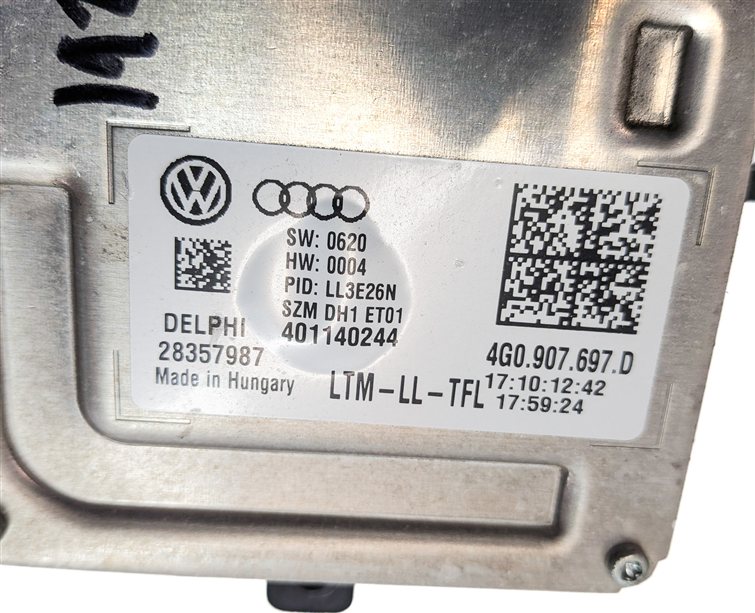 Thumbnail 6: 2013 AUDI Q5 (B8 8R) FRONT RIGHT PASSENGER LED DRL LIGHT CONTROL MODULE