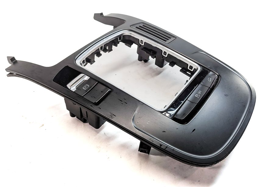 Thumbnail 2: 2013 AUDI Q5 (B8 8R) FRONT CENTER CONSOLE A/T SHIFT SHIFTER TRIM PANEL