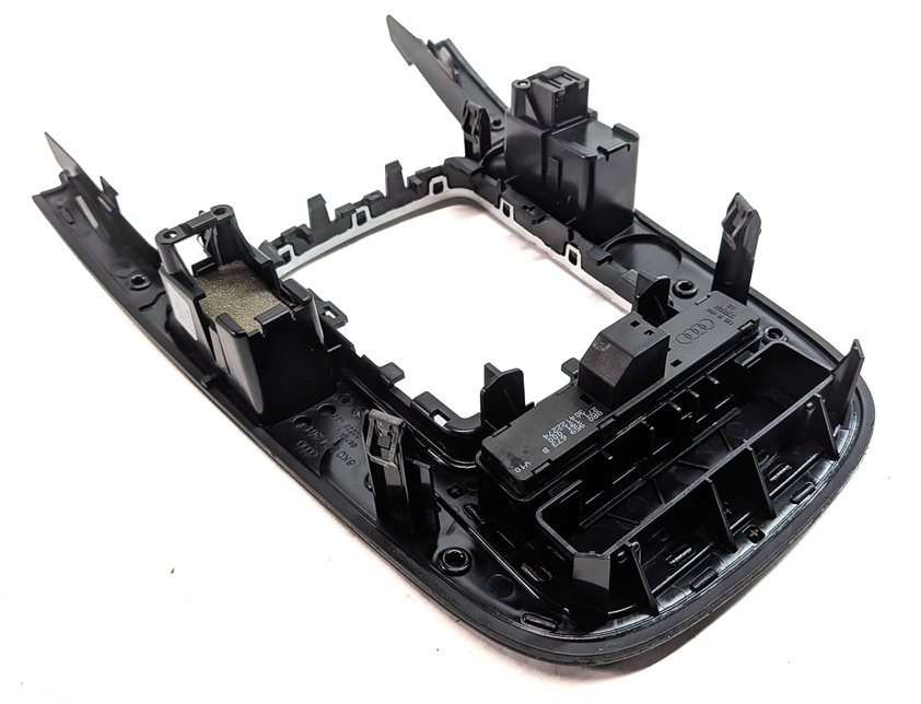 Thumbnail 6: 2013 AUDI Q5 (B8 8R) FRONT CENTER CONSOLE A/T SHIFT SHIFTER TRIM PANEL