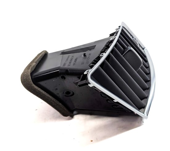 Thumbnail 7: 2013 AUDI Q5 (B8 8R) FRONT LEFT DRIVER DASH HEAT AIR AC HVAC VENT (Black)