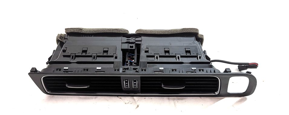 Thumbnail 2: 2013 AUDI Q5 (B8 8R) FRONT CENTER DASH HEAT AIR AC HVAC VENT (Black)