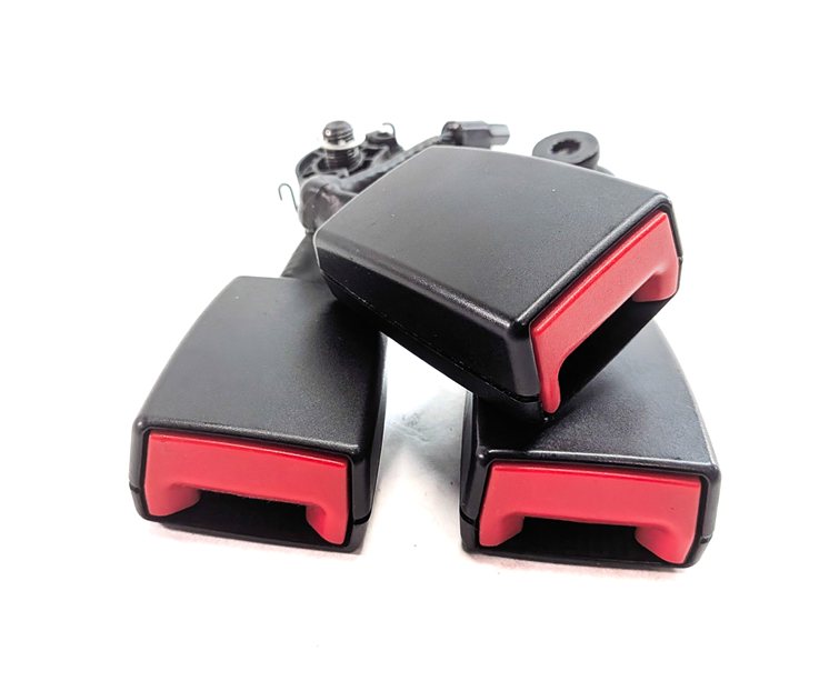 Thumbnail 2: 2013 AUDI Q5 (B8 8R) REAR LEFT CENTER RIGHT SEATBELT BUCKLE RECEIVER SET/3