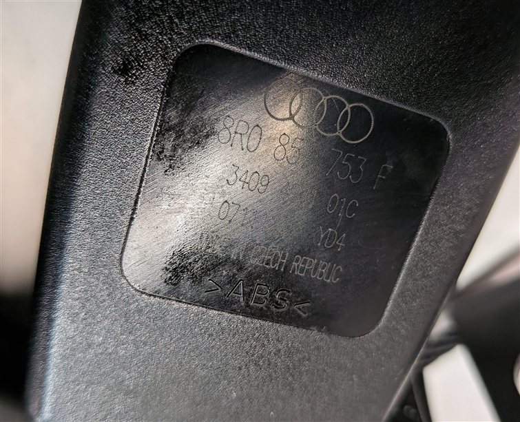 Thumbnail 9: 2013 AUDI Q5 (B8 8R) REAR LEFT CENTER RIGHT SEATBELT BUCKLE RECEIVER SET/3