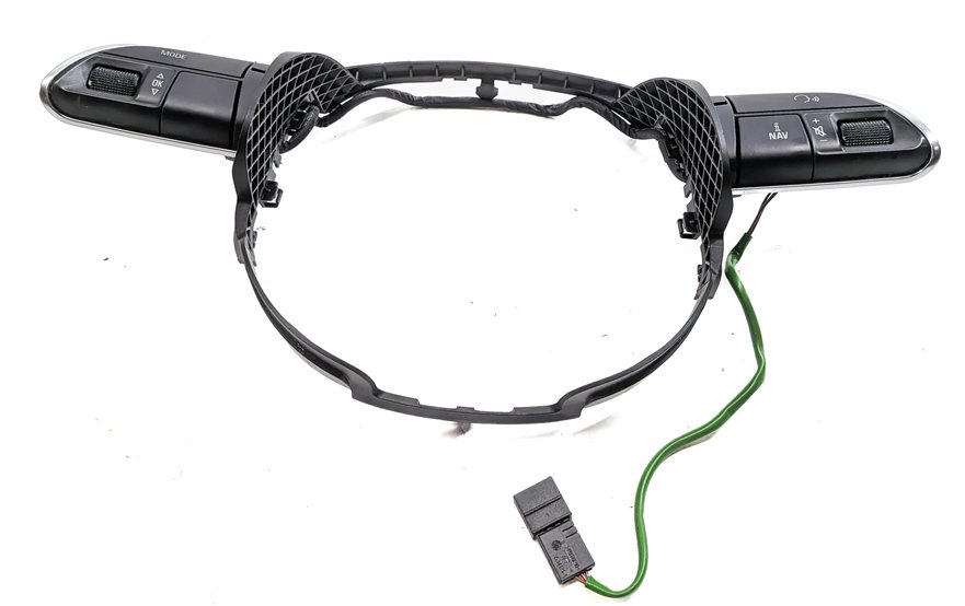 2013 AUDI Q5 (B8 8R) DRIVER STEERING WHEEL PHONE MEDIA OPTION SELECT SWITCH SET