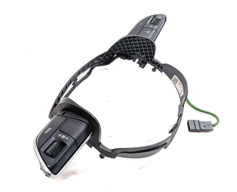 Thumbnail 2: 2013 AUDI Q5 (B8 8R) DRIVER STEERING WHEEL PHONE MEDIA OPTION SELECT SWITCH SET