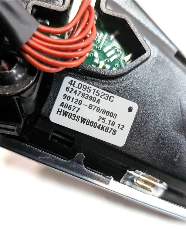 Thumbnail 6: 2013 AUDI Q5 (B8 8R) DRIVER STEERING WHEEL PHONE MEDIA OPTION SELECT SWITCH SET