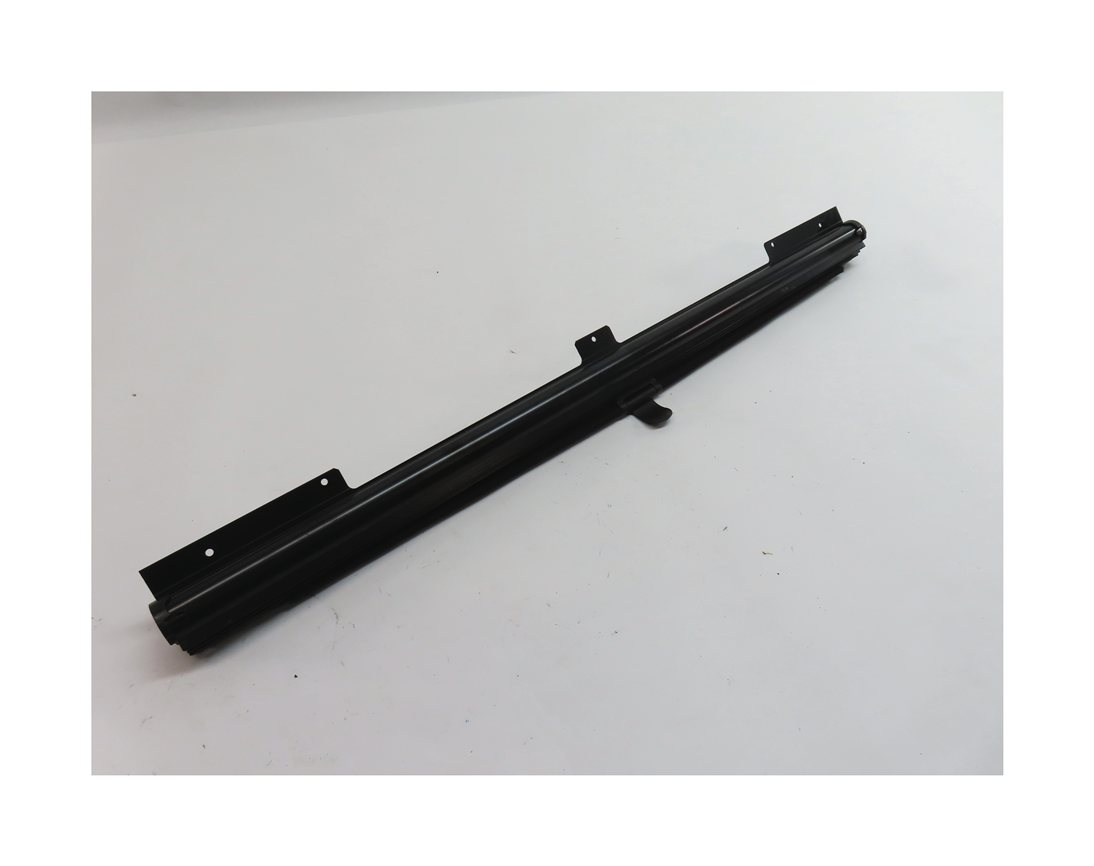 Thumbnail 1: 2007-2015 AUDI Q7 (4L) RIGHT REAR DOOR WINDOW SUNSHADE SUN SHADE PRIVACY SCREEN