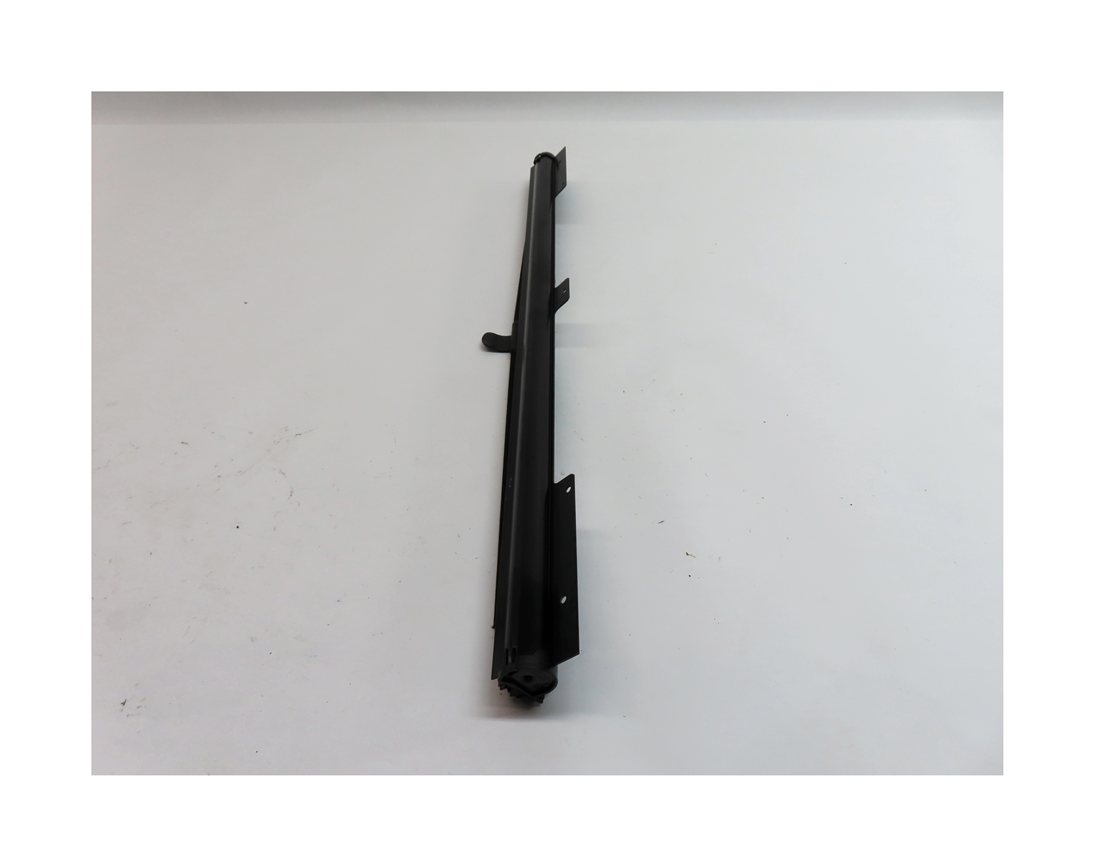 Thumbnail 3: 2007-2015 AUDI Q7 (4L) RIGHT REAR DOOR WINDOW SUNSHADE SUN SHADE PRIVACY SCREEN