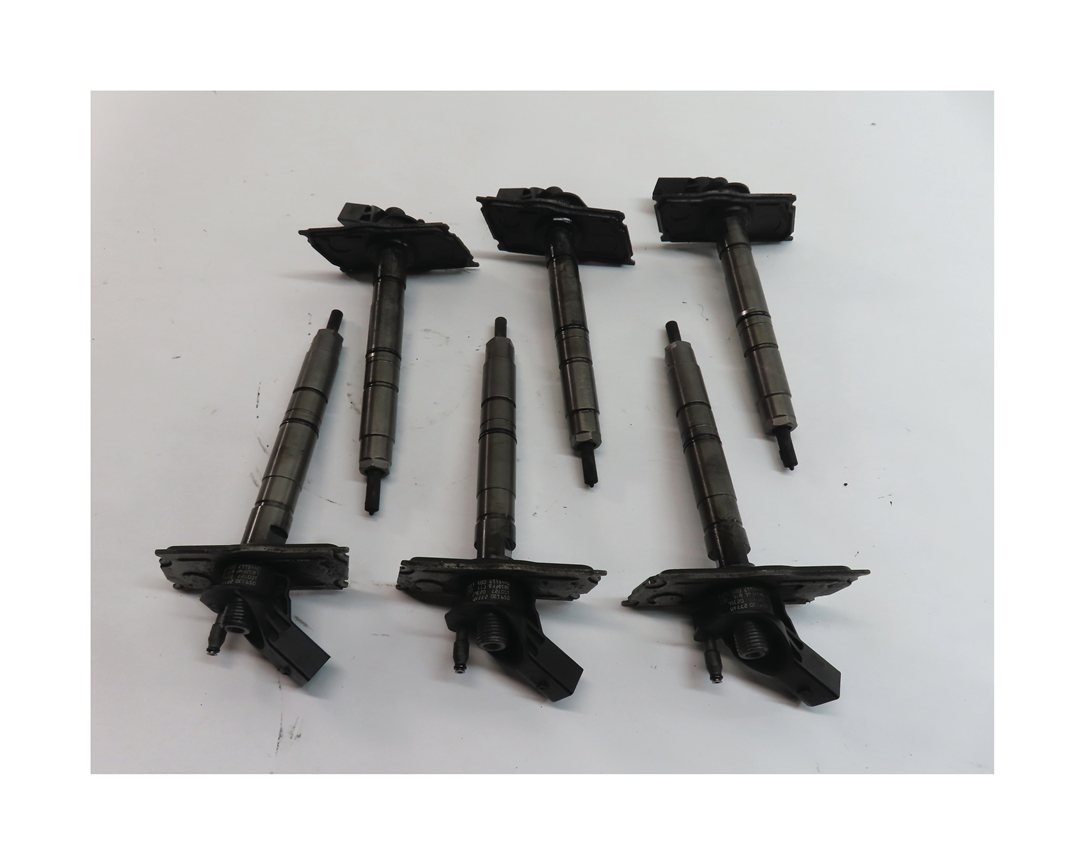 Thumbnail 2: 2010-2012 AUDI Q7 (4L) 3.0L TDI DIESEL ENGINE FUEL INJECTOR SET 6