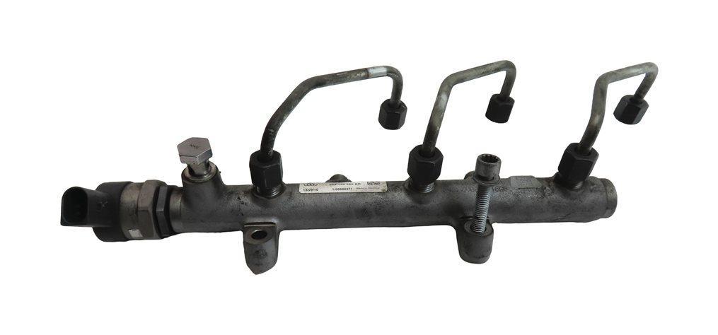 Thumbnail 2: 2011 AUDI Q7 (4L) 3.0L DIESEL (CATA) RIGHT ENGINE FUEL INJECTOR RAIL w/ LINES
