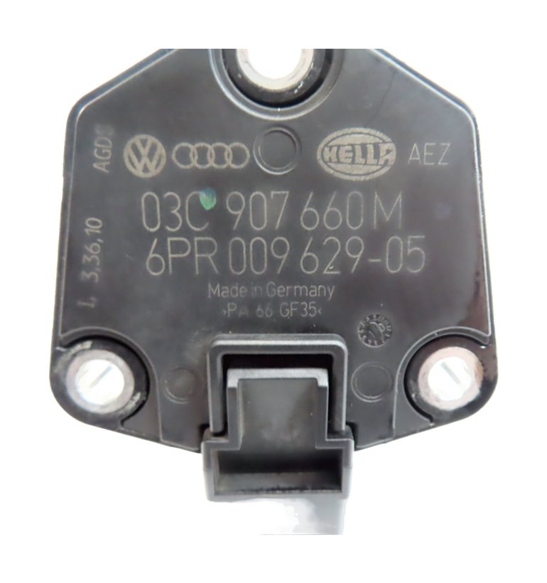 Thumbnail 5: 2011 AUDI Q7 (4L) 3.0L DIESEL (CATA) ENGINE MOTOR OIL FLUID LEVEL SENSOR MODULE