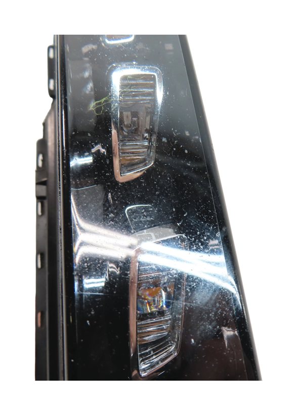 Thumbnail 9: 2010-2015 AUDI Q7 (4L) FRONT RIGHT PASSENGER TURN SIGNAL MARKER LIGHT LAMP (LED)