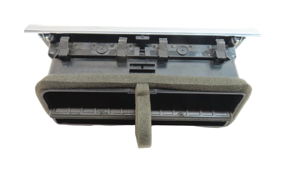 Thumbnail 5: 2011 AUDI Q7 (4L) FRONT CENTER DASH HEAT AIR AC HVAC DUAL VENT (Gray)