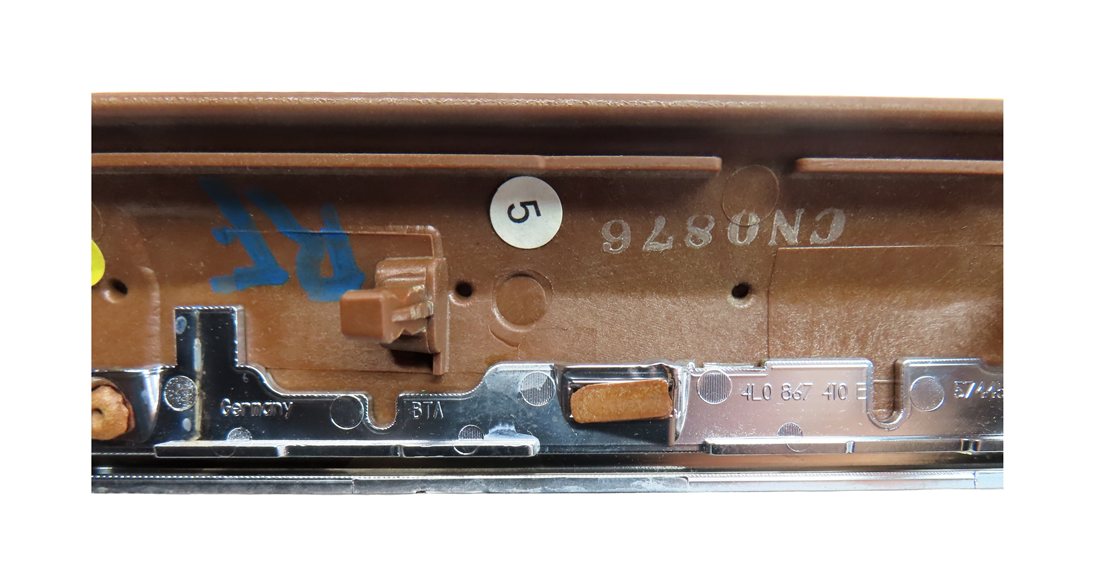 Thumbnail 17: 2011 AUDI Q7 (4L) INTERIOR DASH DOOR CENTER CONSOLE WOOD TRIM SET/6 (Walnut)