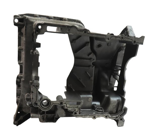 Thumbnail 6: 2009-2014 VW TOUAREG AUDI Q7 (4L) 3.0L TDI DIESEL ENGINE UPPER OIL PAN