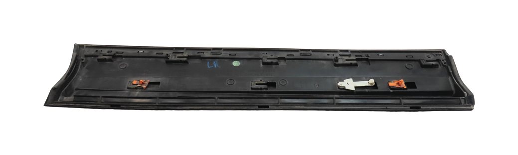 Thumbnail 7: 10-15 AUDI Q7 (4L) REAR LEFT DOOR LOWER TRIM PANEL MOULDING w/out SLINE (BLACK)