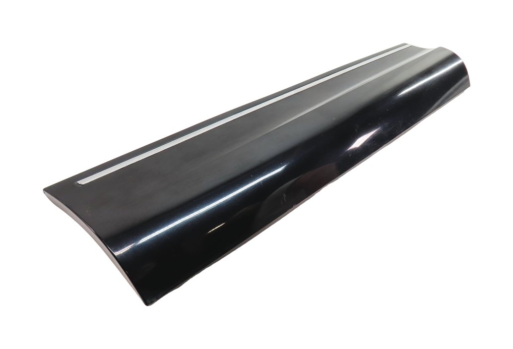 10-15 AUDI Q7 4L REAR RIGHT LOWER DOOR TRIM MOULDING PANEL w/out SLINE (BLACK)