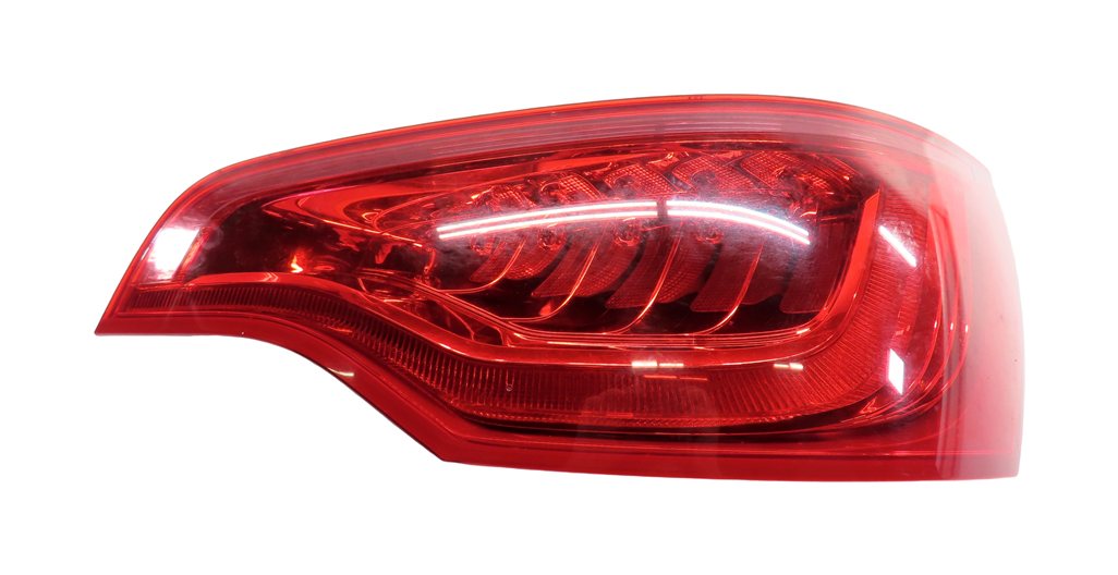 Thumbnail 3: 2010-2015 AUDI Q7 (4L) REAR RIGHT PASSENGER TAILLIGHT BRAKE LIGHT LAMP (LED)